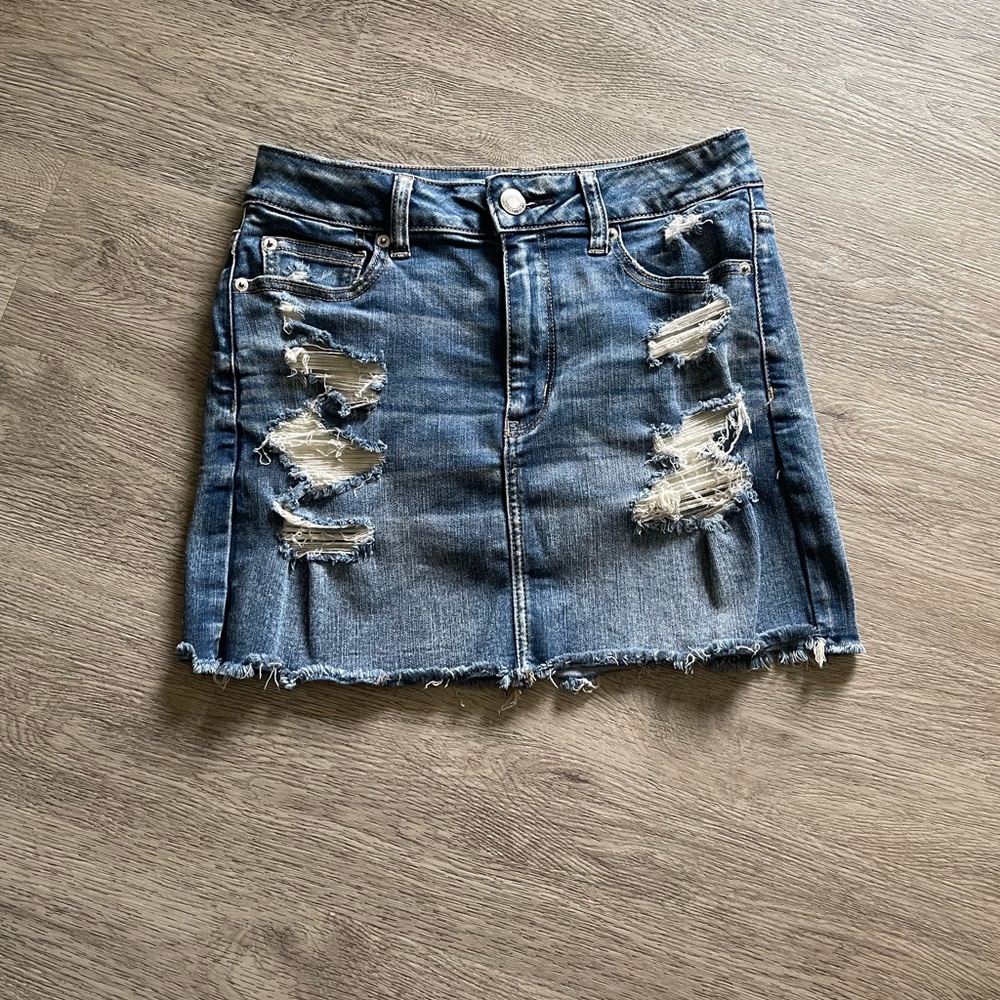 American Eagle High Waisted Denim Skirt size 8